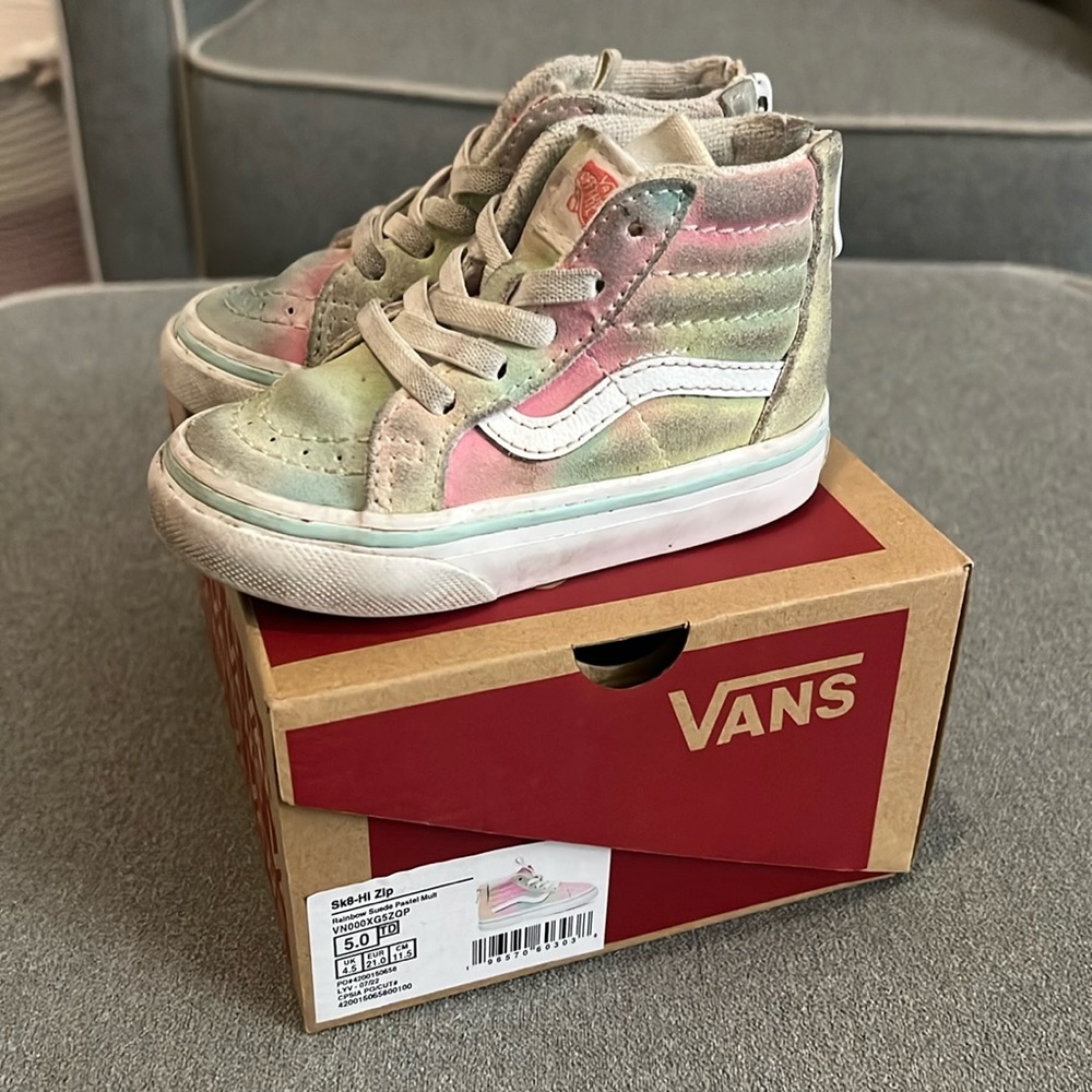 Vans Sk8-Hi Zip Rainbow Toddler Size 5
